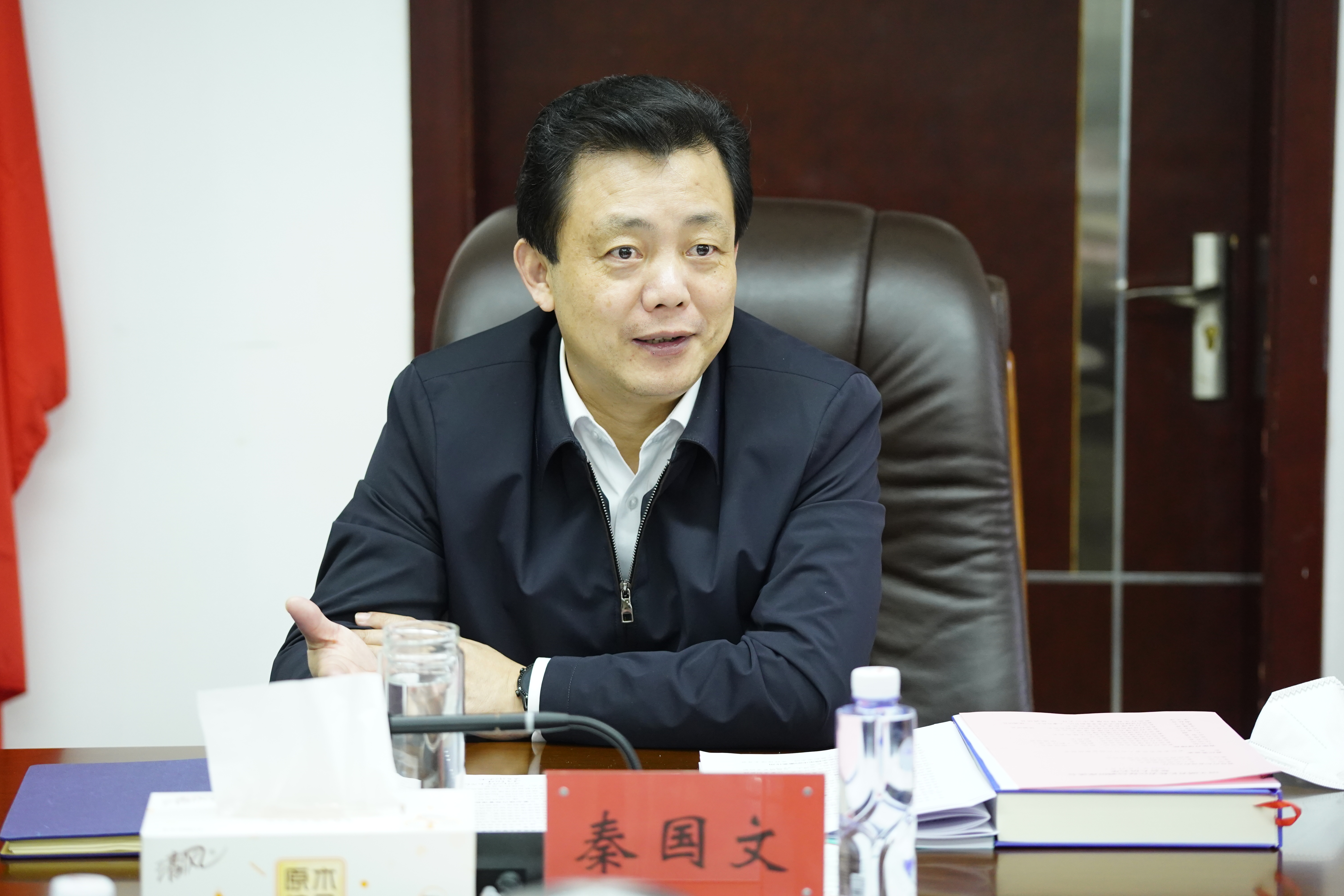 秦国文到省医疗保障局调研